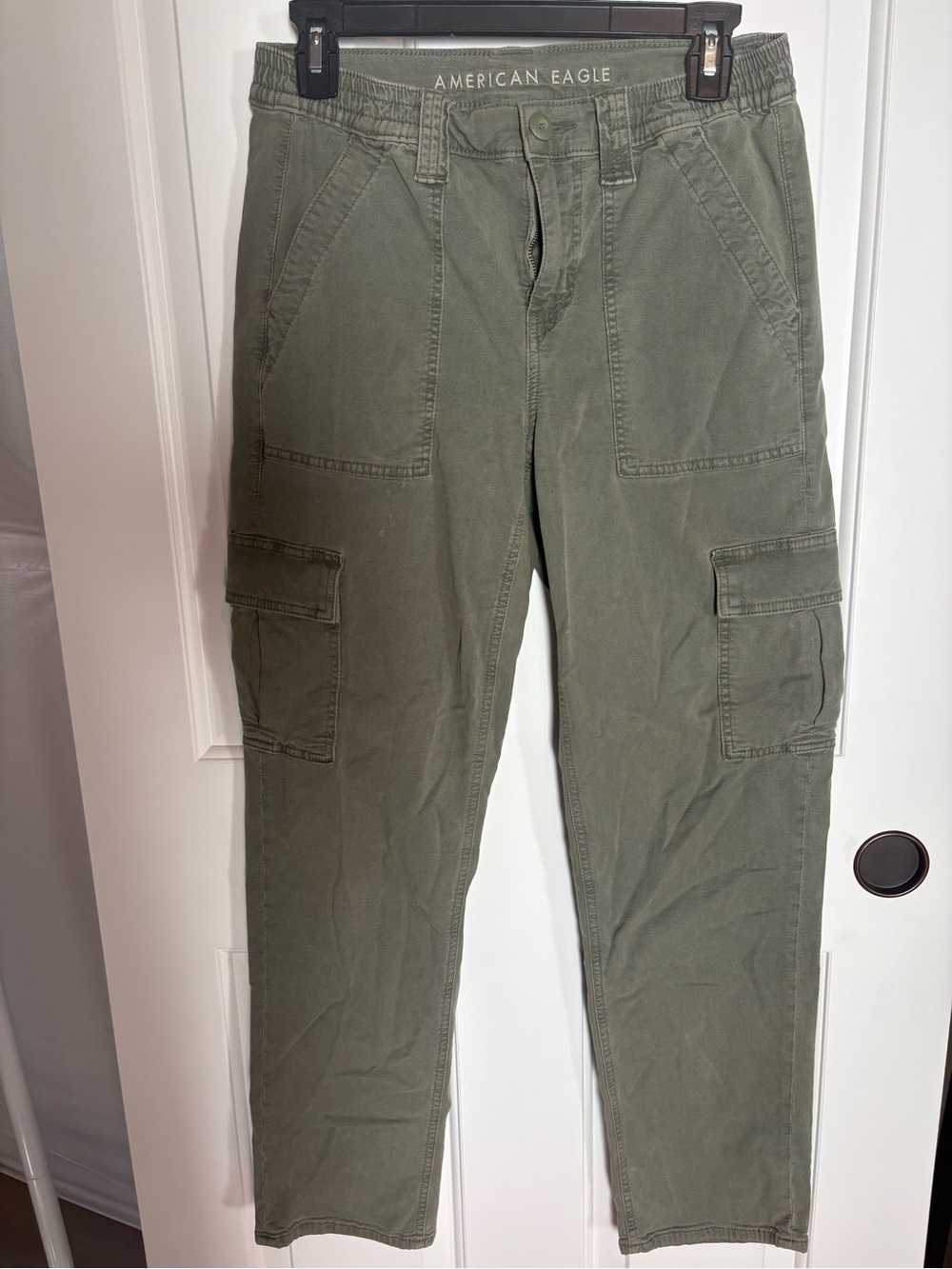 American Eagle Outfitters Olive Green Cargo Pants for Women